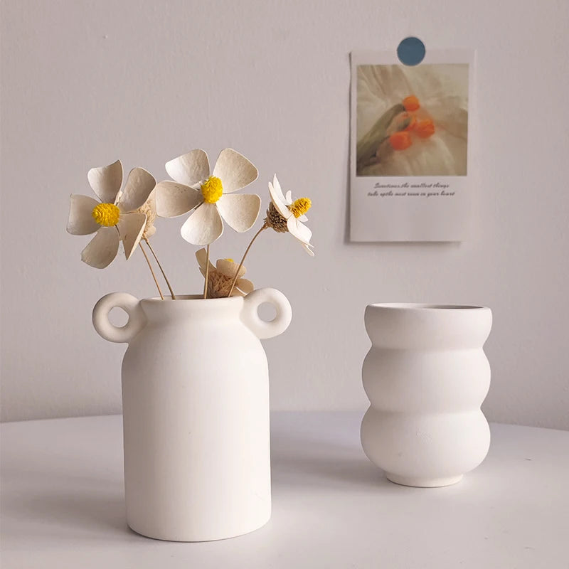 Vase Céramique Blanc Nordique | La Pièce Déco Minimaliste Qui Transforme Tout