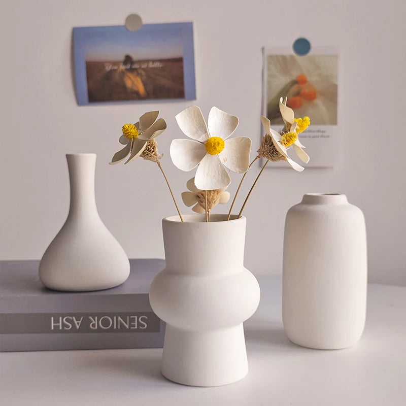 Vase Céramique Blanc Nordique | La Pièce Déco Minimaliste Qui Transforme Tout