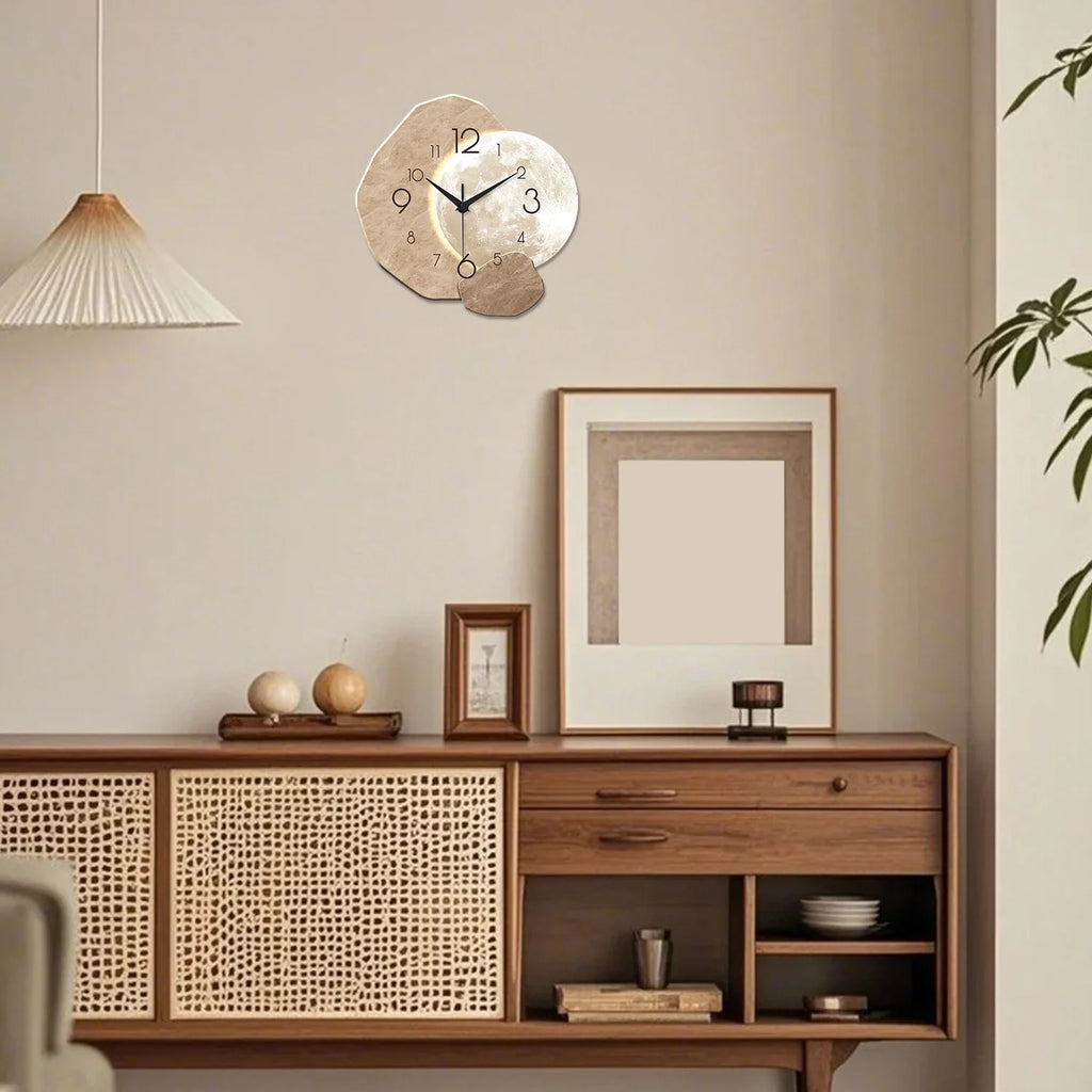 Horloge Murale Silencieuse Design Lune | Décorez & Restez à l'Heure Sans le Bruit du Tic-Tac