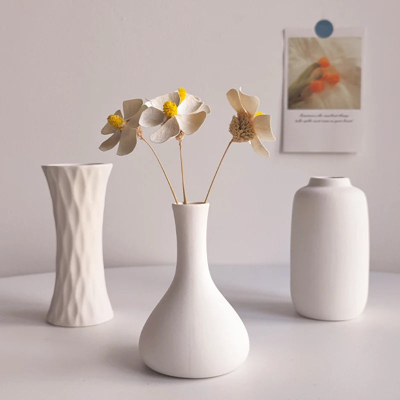 Vase Céramique Blanc Nordique | La Pièce Déco Minimaliste Qui Transforme Tout